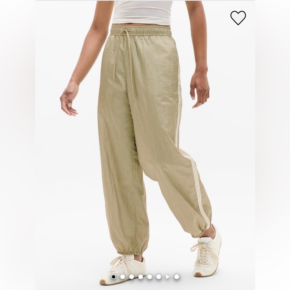 Athleta Daybreak Parachute Pants - size large tall